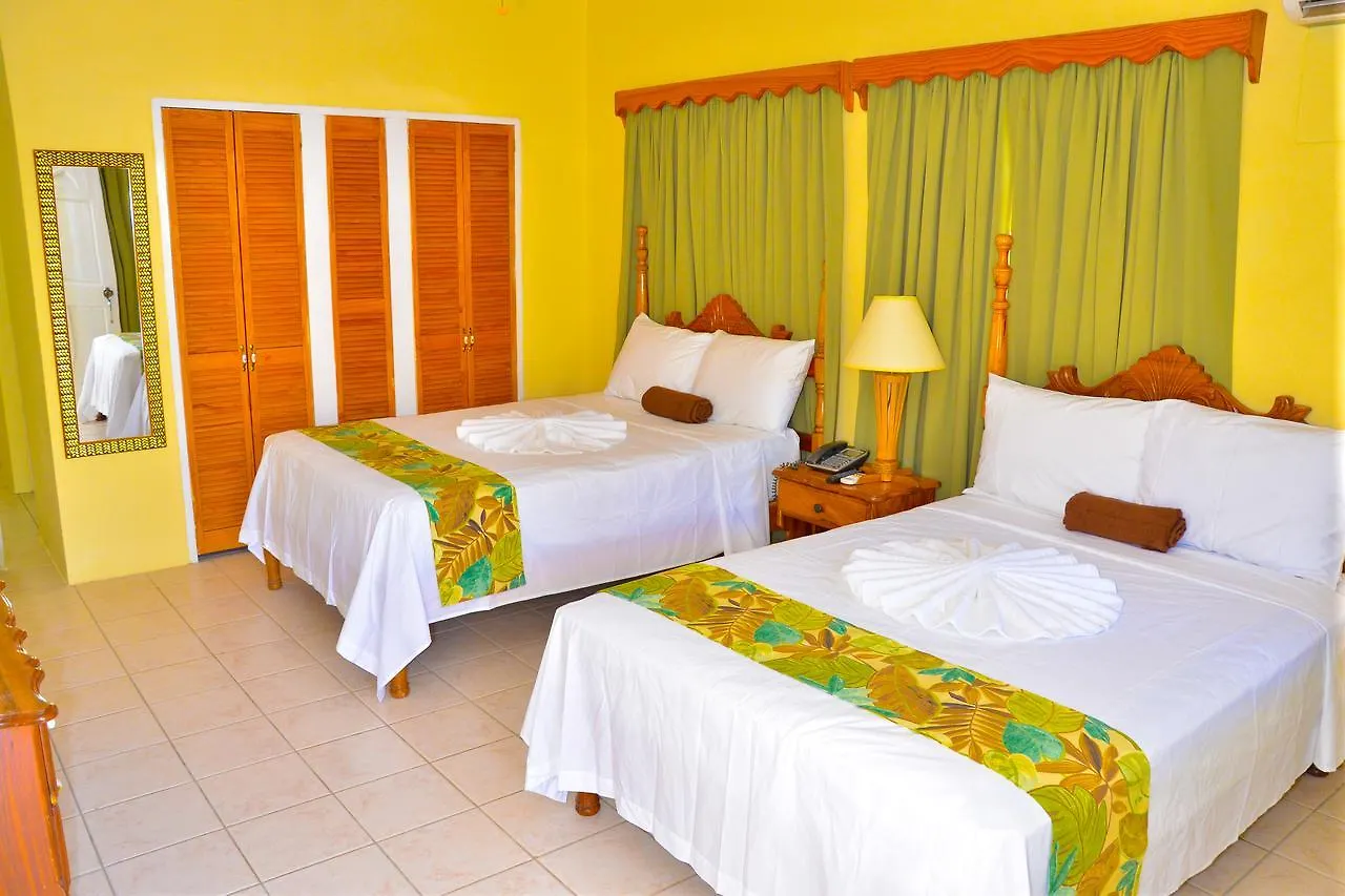 Merrils Beach Resorts Lll Negril Hotel