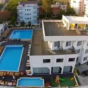 Sunborn 3*, Голем Албания